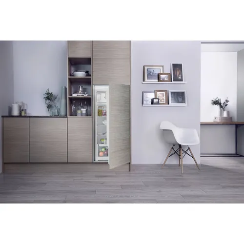 KSI12GF2 BAUKNECHT Inbouw koelkast rond 122 cm